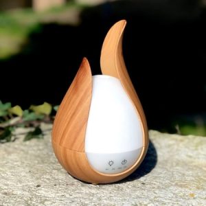 Elegante LED aroma diffúzor párologtató távirányítóval - kellemes hangulatvilágítással (BBV) - 3. kép