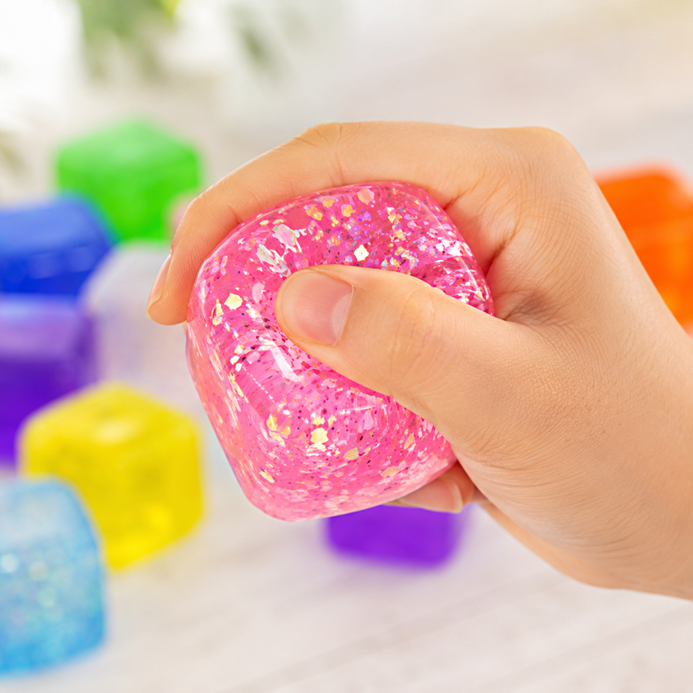 Cube Squeeze Ball squishy stresszlabda – nyomkodható érzékszervi fidget játék (BBE) 6