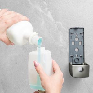 Ezüst színű folyékony szappanadagoló – pumpás kivitel (GL-51119B) - 3. kép